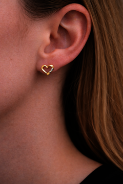 Žluté zlato náušnice SRDCE na šroubek